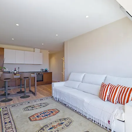 Soundhouse By Hosty Apartment *